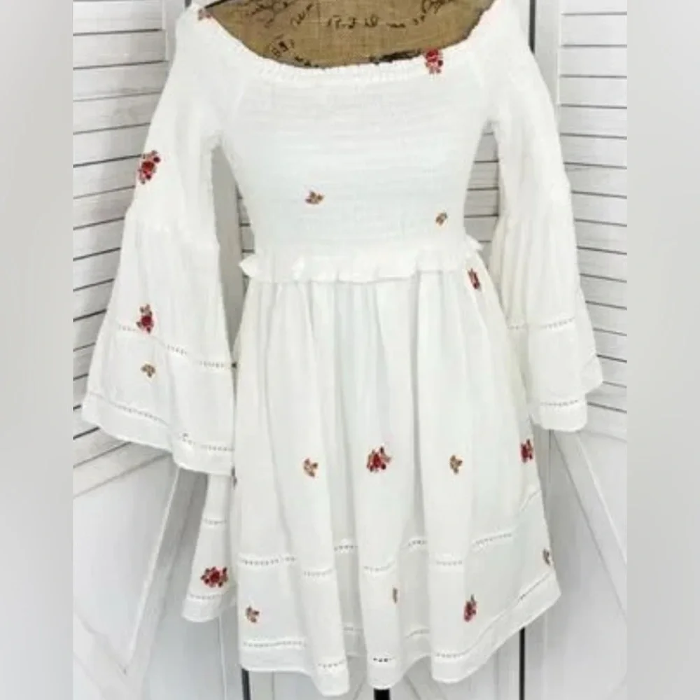 Nwt counting daisy’s free people white red embroidered floral spring dress boho